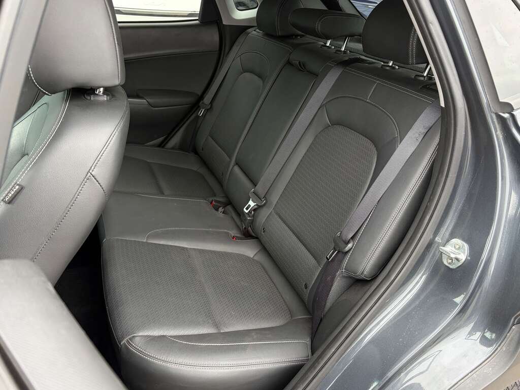 Kia Sportage 2023 Noir Gatineau - photo #17