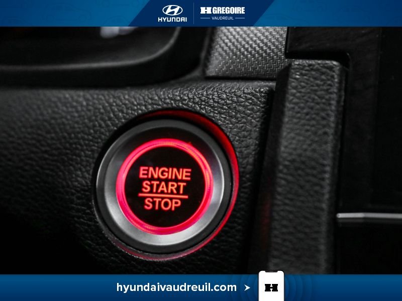 2018 Honda Civic White Laval - photo #23
