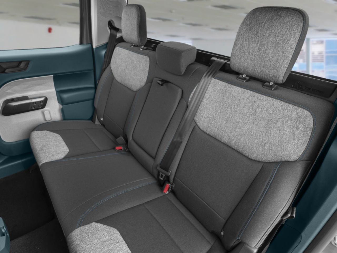 2026 Ford Maverick Grey Mont-Laurier - photo #7