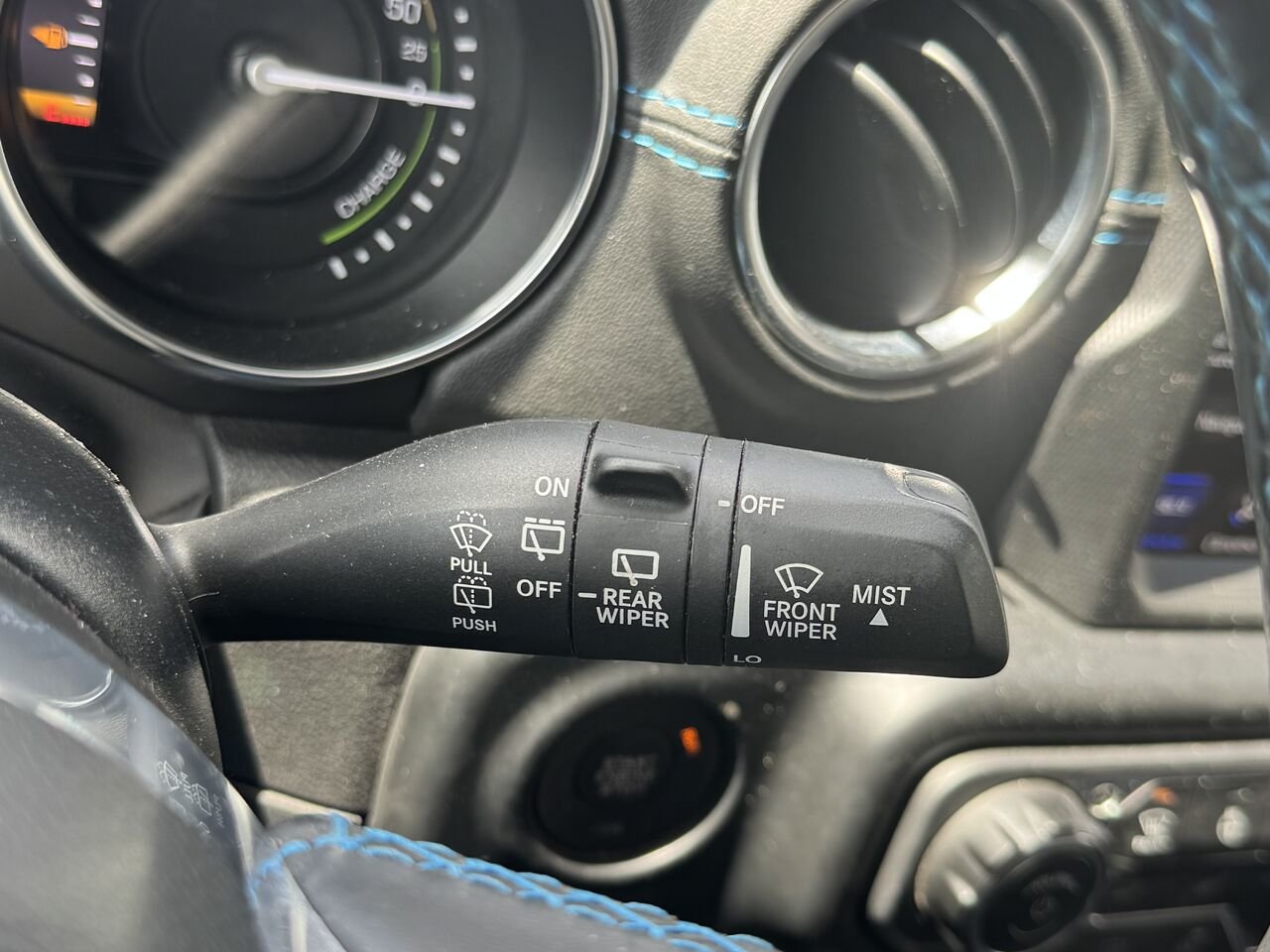 2022 Jeep Wrangler 4xe RUBICON Silver Granby - photo #19