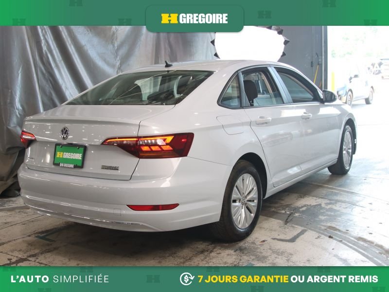 2019 Volkswagen Jetta White Laval - photo #7