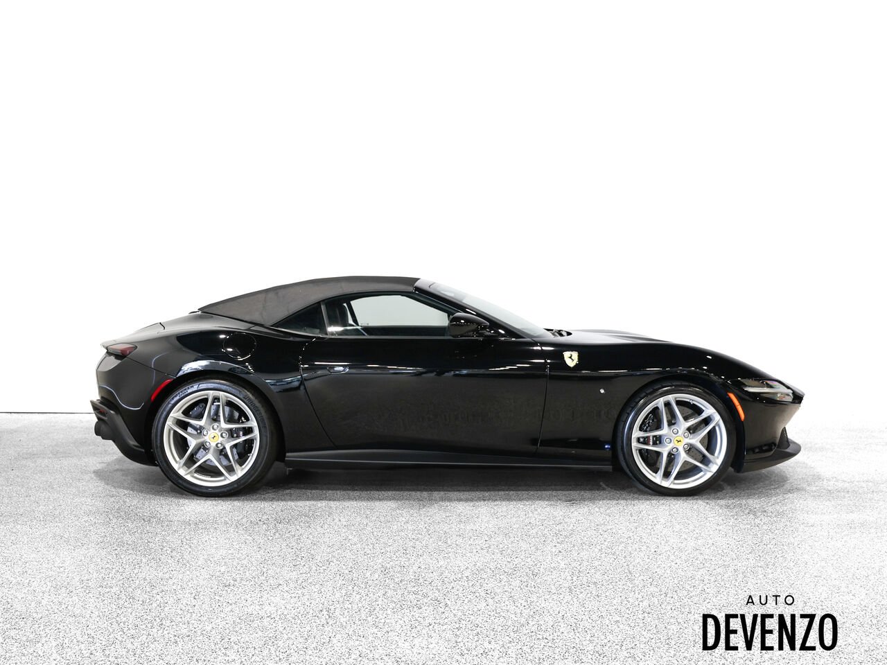 Ferrari Roma 2025 Noir Saint-Eustache - photo #2