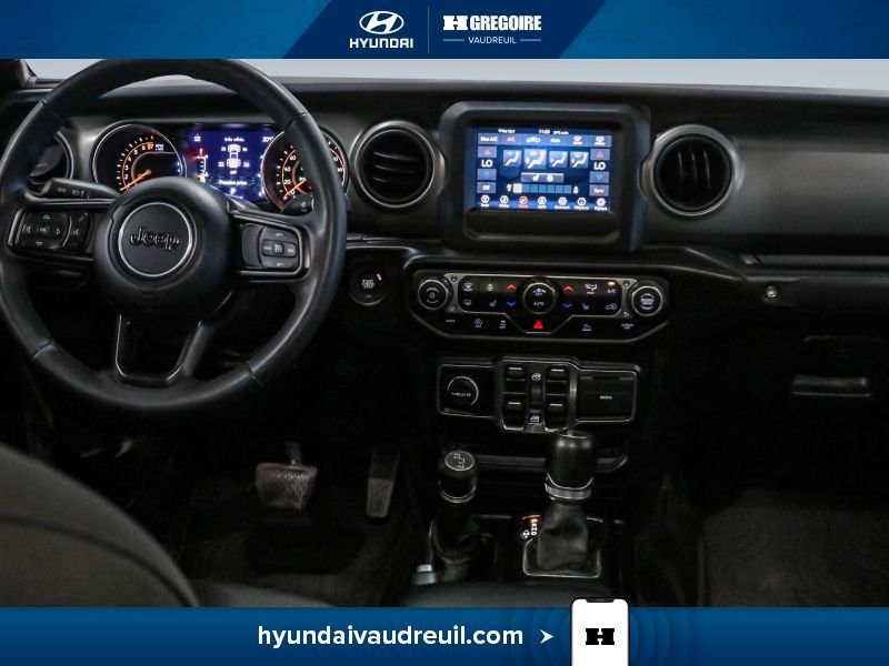 2023 Jeep Gladiator Grey Saint-Eustache - photo #16