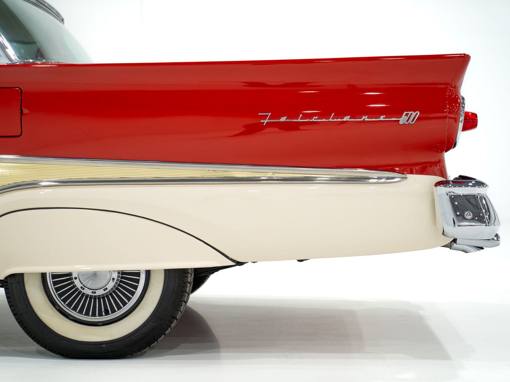 Ford Fairlane 500 Skyliner Interceptor de police 352 CID Entièrement restaurée **PRIX EN USD** 1958 Montréal - photo #36