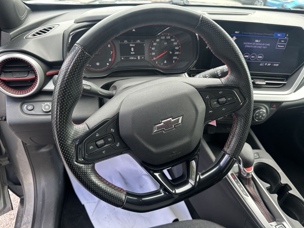 2024 CHEVROLET TRAX 1RS 1RS 4 portes TA Grey Gatineau - photo #4