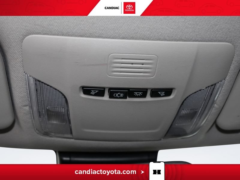 Toyota Corolla 2022 Bleu Blainville - photo #28