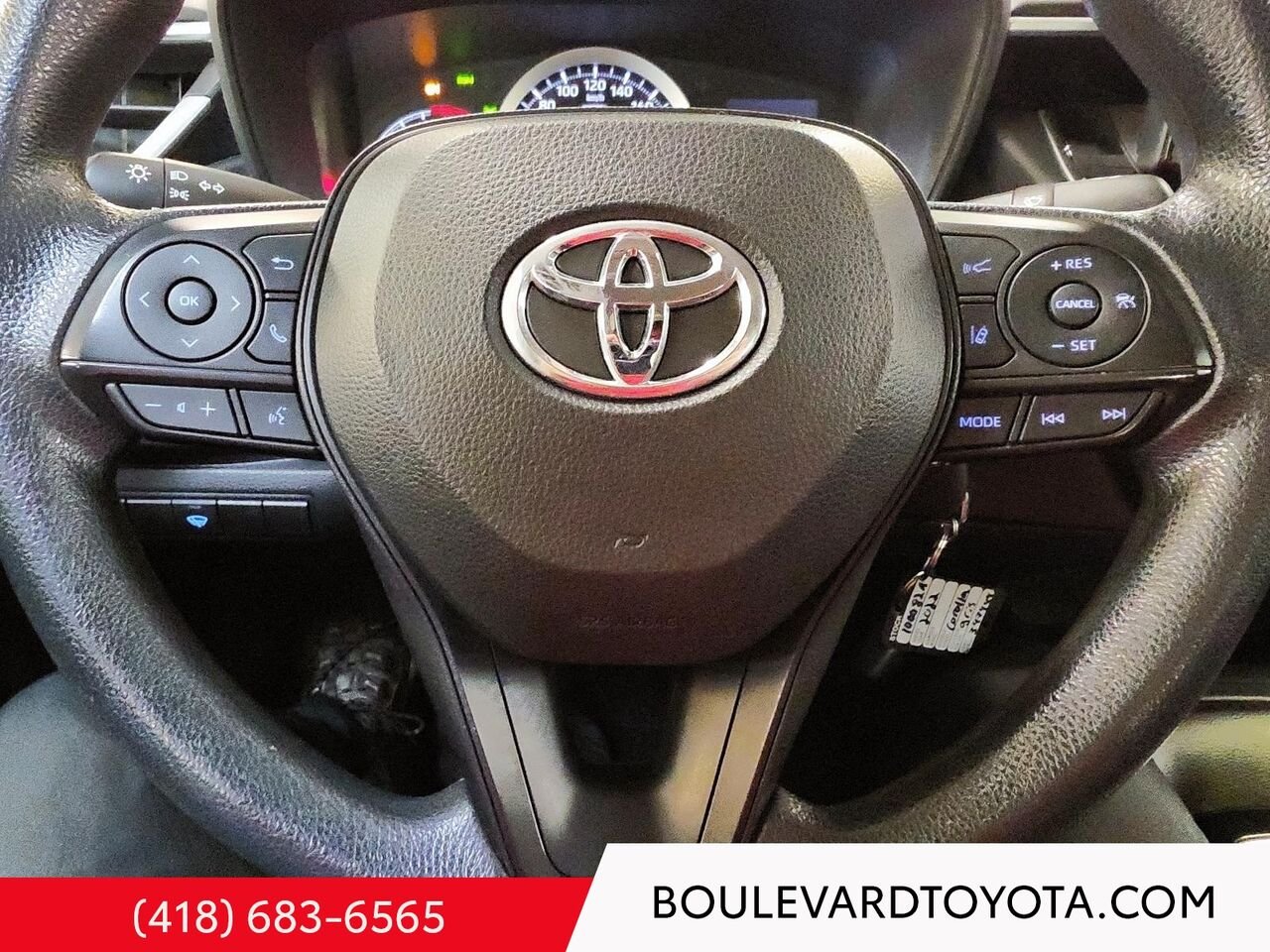 Toyota Corolla 100082A-92 | LE 2022 Argent Québec - photo #9