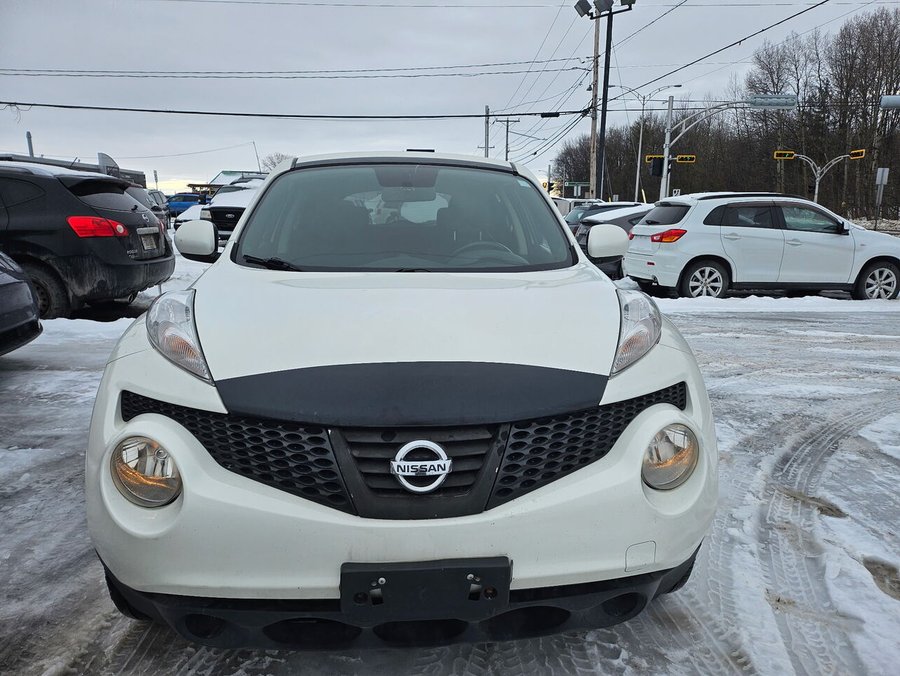 2013 Nissan JUKE SV White