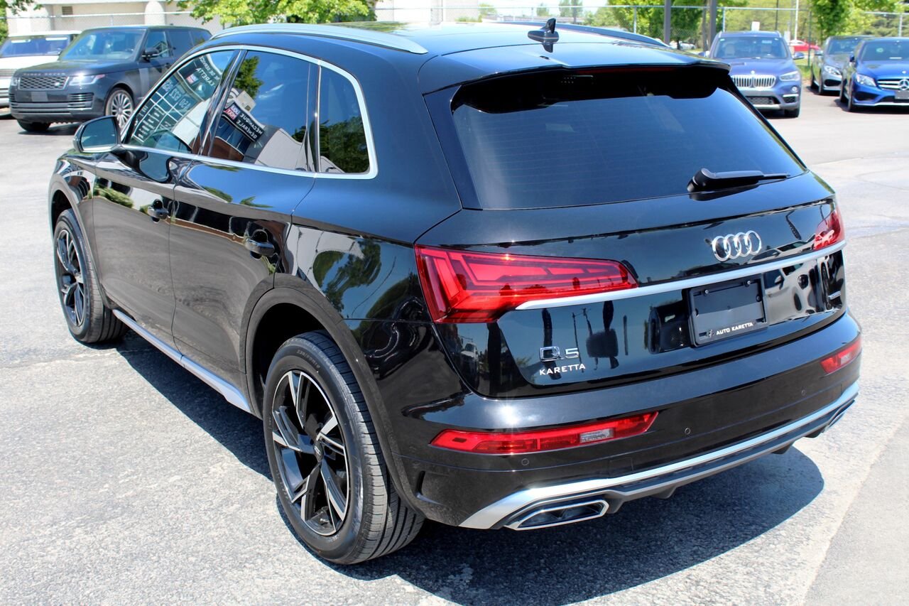 Audi Q5 VIN: WA1EABFY3N2063336 2022 Noir Sainte-Rose - photo #2