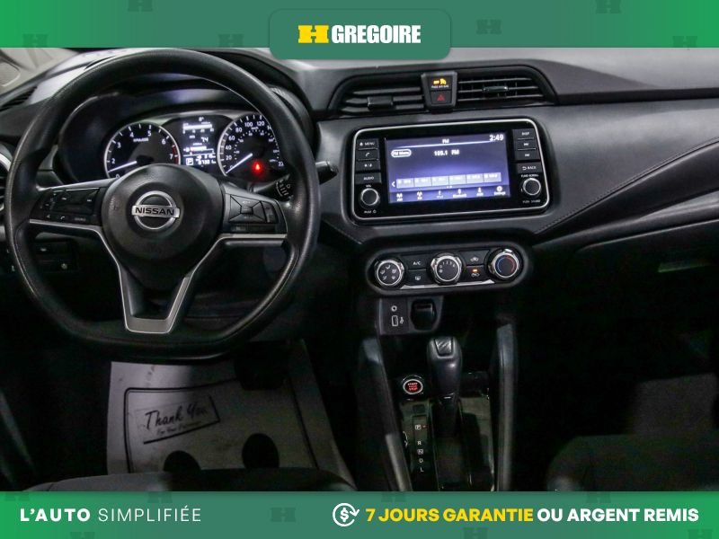 Nissan Versa 2021 Gris Laval - photo #13