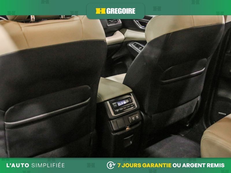 2019 Subaru Ascent White Saint-Eustache - photo #23