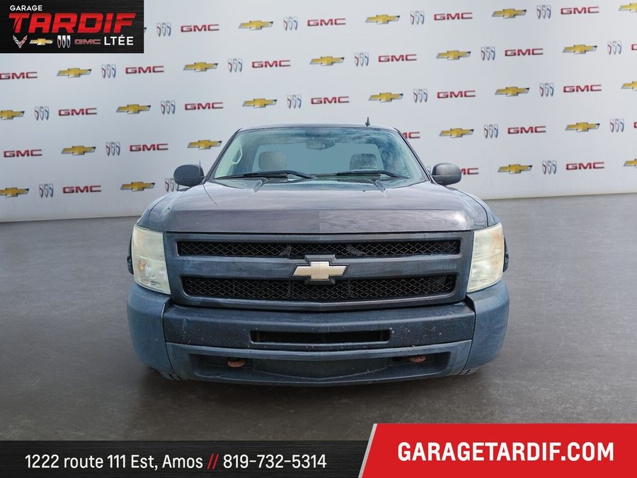 CHEVROLET SILVERADO 1500 2R CAISSE STANDARD - GMT 2010 2010 GRIS TAUPE METALLISE