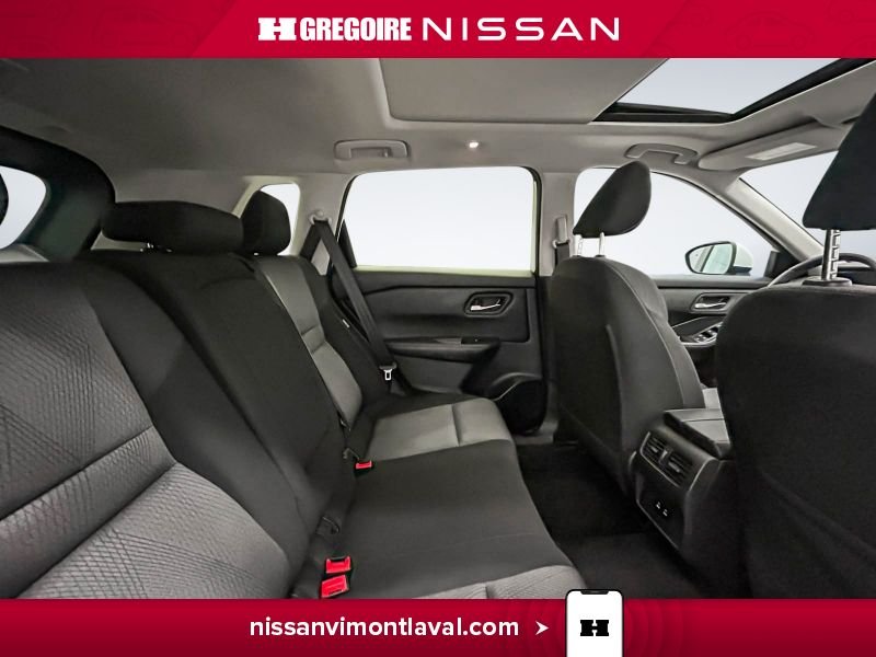 2024 Nissan Rogue White Laval - photo #12