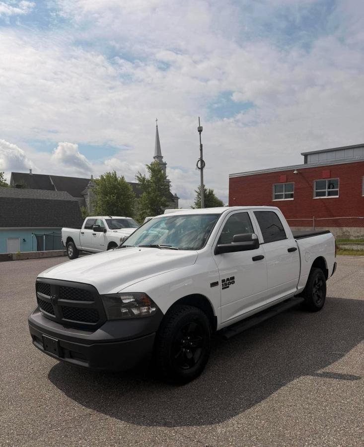 2023 RAM 1500 Classic Beige Lac Mégantic - photo #0