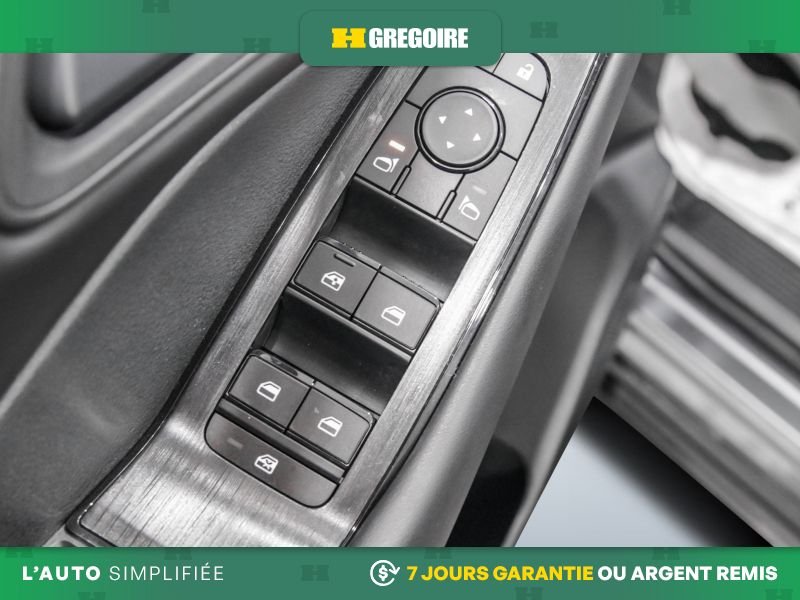 2024 Nissan Rogue Grey Laval - photo #19