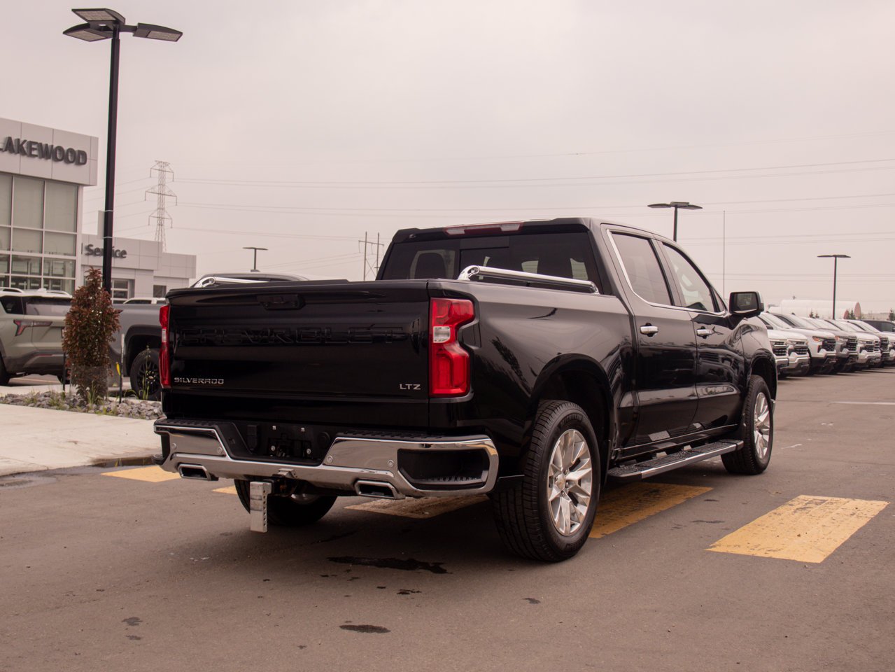 2024 Chevrolet Silverado 1500 4WD Crew Cab 147 LTZ Black Sherwood Park - photo #9