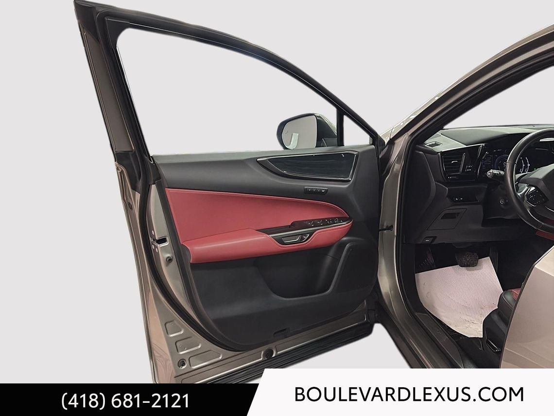 Lexus NX 19460A 2022 Argent Québec - photo #25