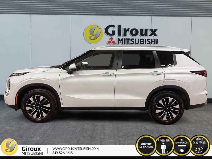 2026 MITSUBISHI Outlander LE S-AWC White Diamond