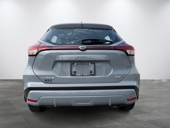 2024 Nissan Kicks Grey Thetford Mines - photo #3