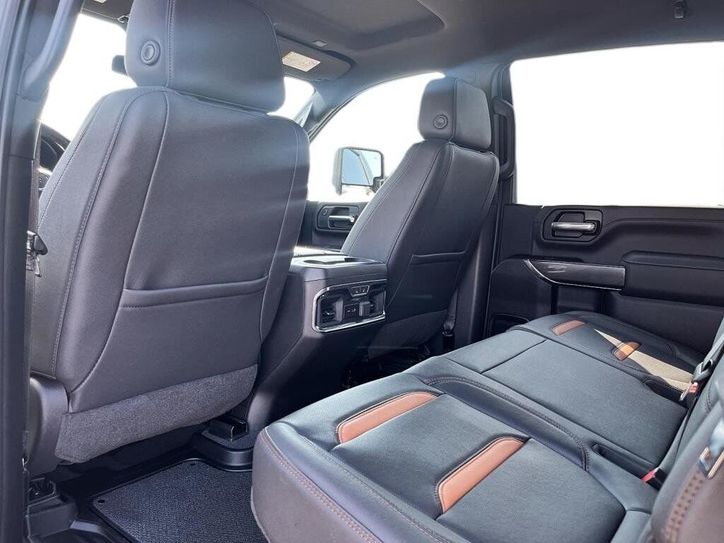 GMC Sierra 2500HD NIV 1GT19PEY4PF204387 2023 Vert Baie-Comeau - photo #5