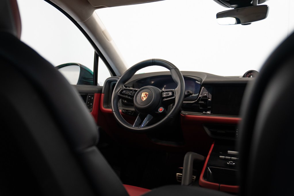 2024 Porsche Cayenne Turbo GT Grey Kirkland - photo #9
