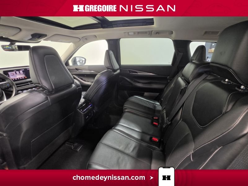 2023 Infiniti QX60 White Laval - photo #27