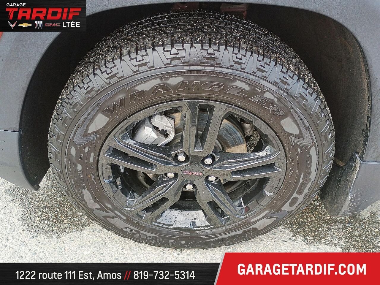 2024 GMC Terrain SLT AWD Red Mont-Laurier - photo #6