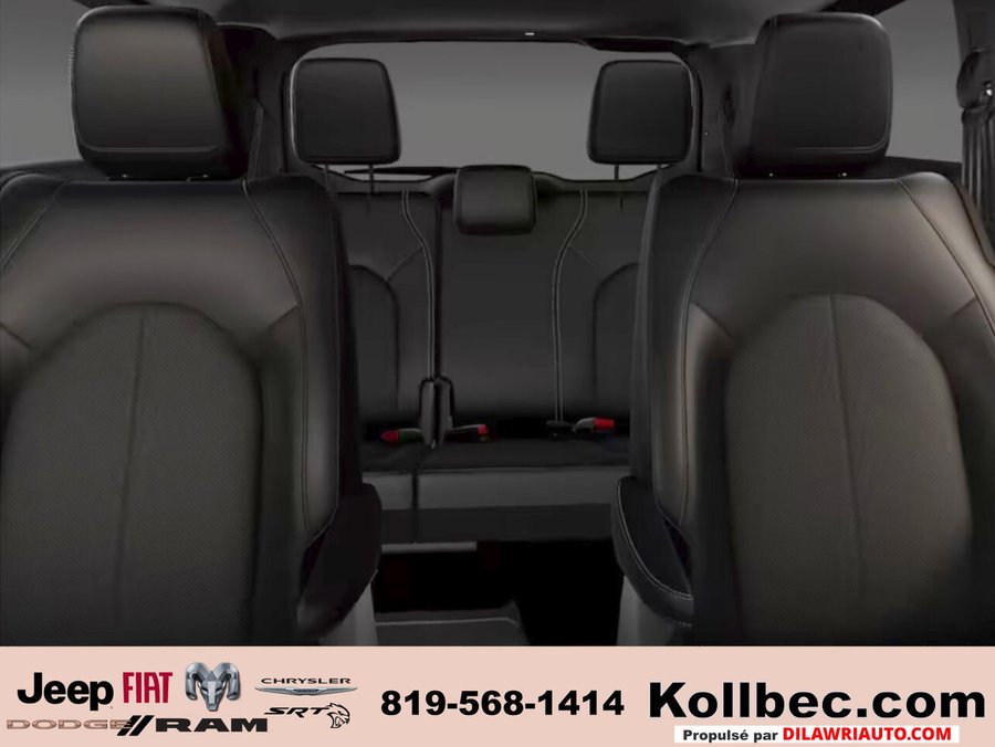 Chrysler Grand Caravan 2026 Brume argentée