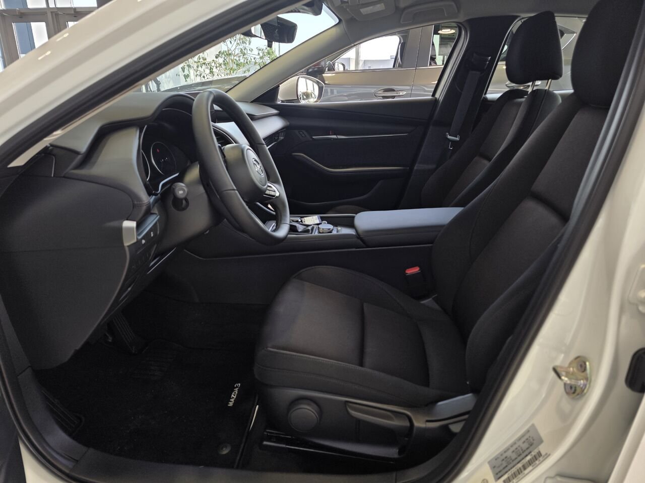 2025 Mazda Mazda3 Platinum Quartz Metallic Donnacona - photo #5