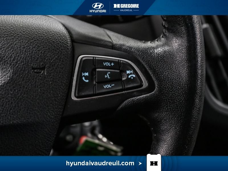 2016 Ford Focus Laval - photo #21