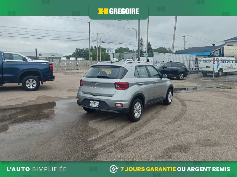 Hyundai Venue 2024 Argent Laval - photo #8