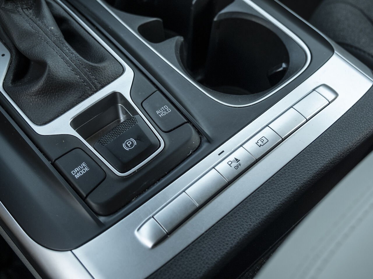 Kia Carnival 2024 Blanc Gatineau - photo #16