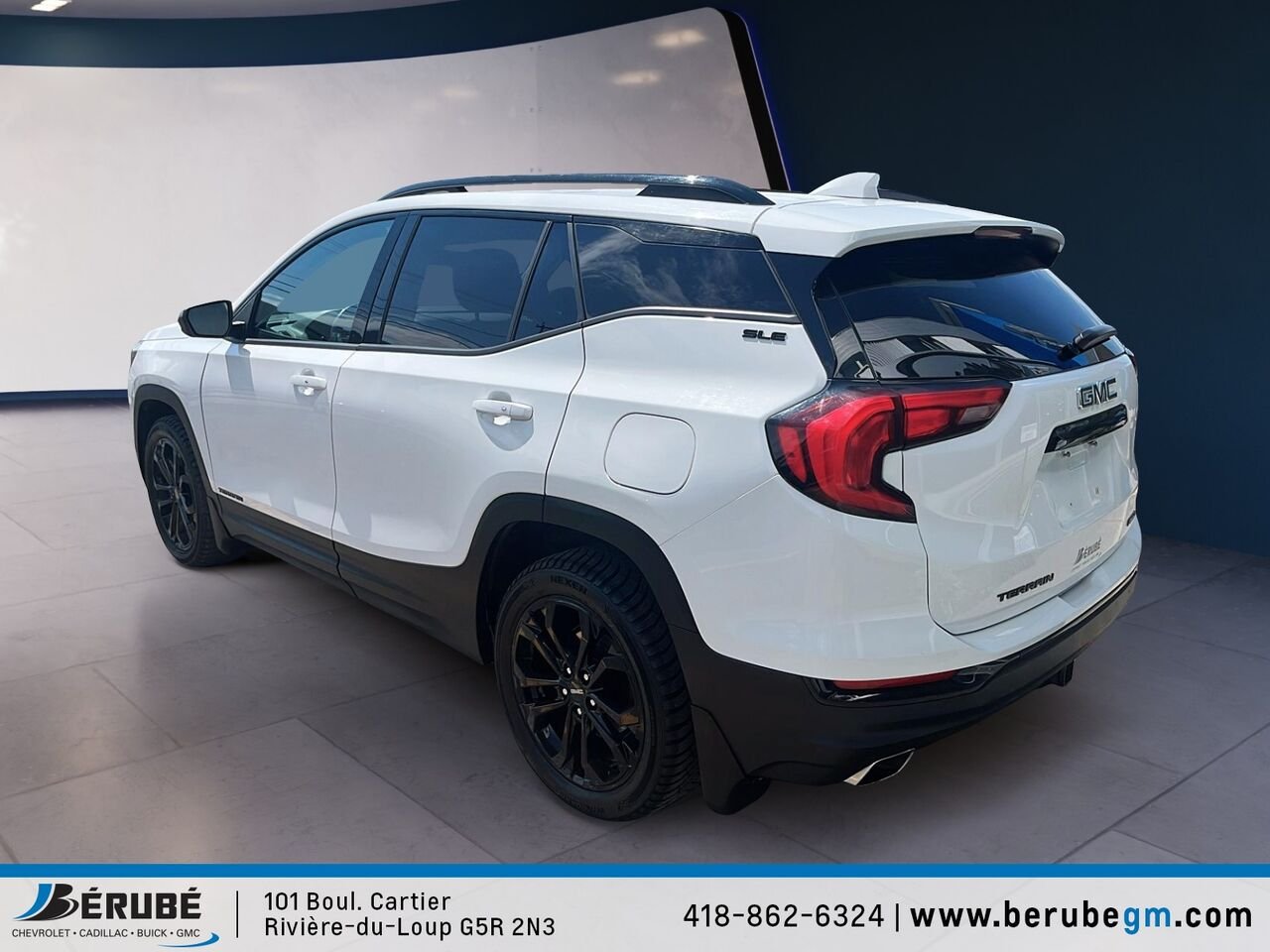 GMC Terrain AWD SLE 2019 Blanc Rivière-du-Loup - photo #3