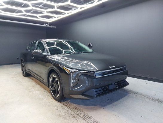 Kia K4 2025 2025 Gris interstellaire