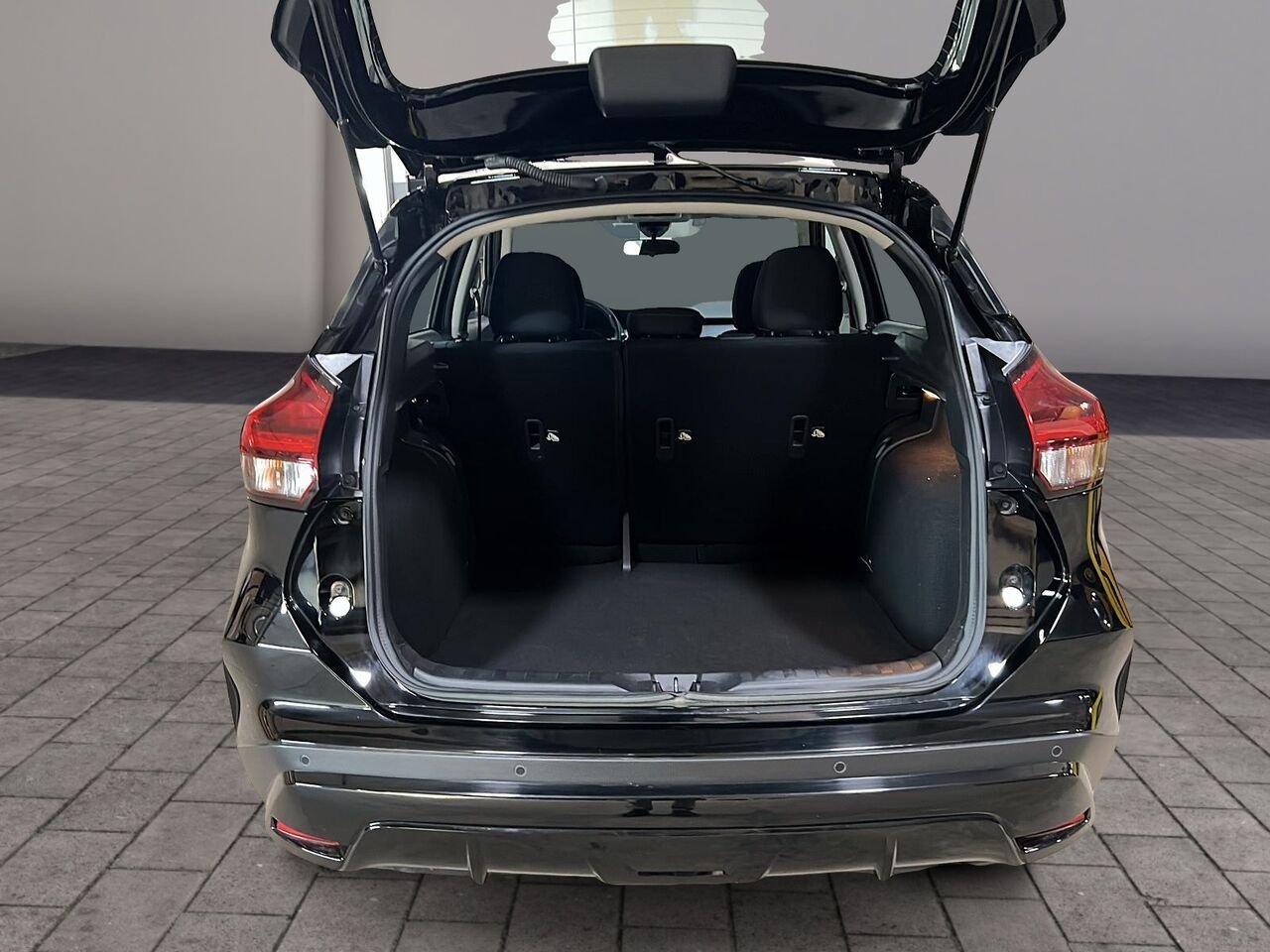 Nissan Kicks SV TA 2024 Noir Québec - photo #5