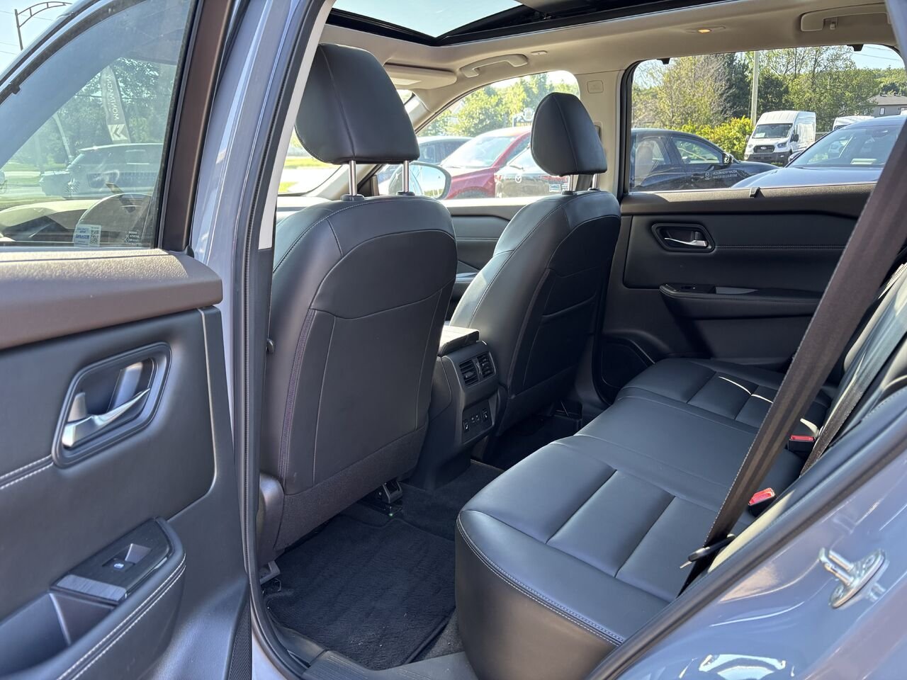 2023 Nissan Rogue SV Édition de minuit TI gray Montmagny - photo #10