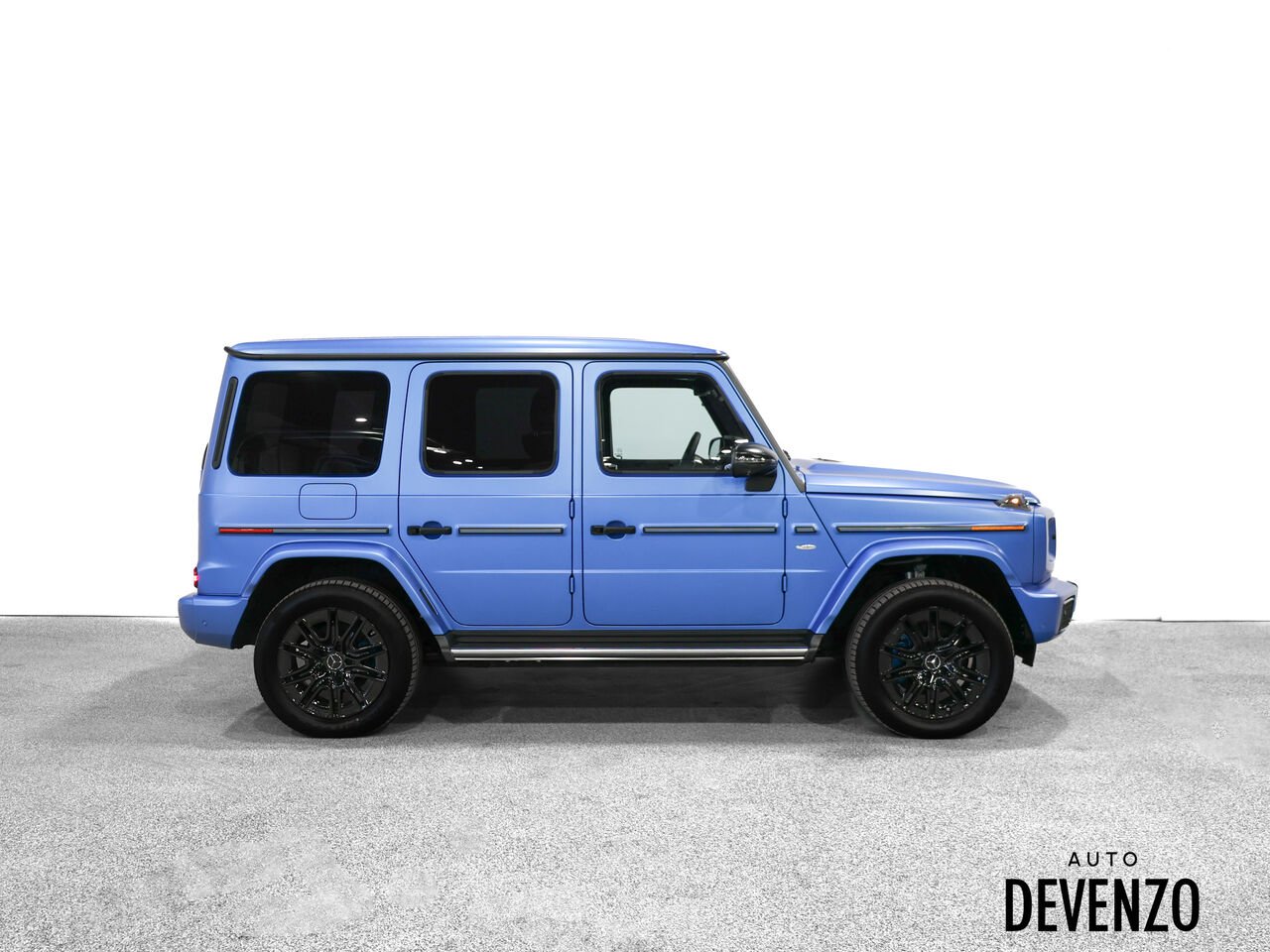 2025 Mercedes-Benz Classe-G Blue Saint-Eustache - photo #4