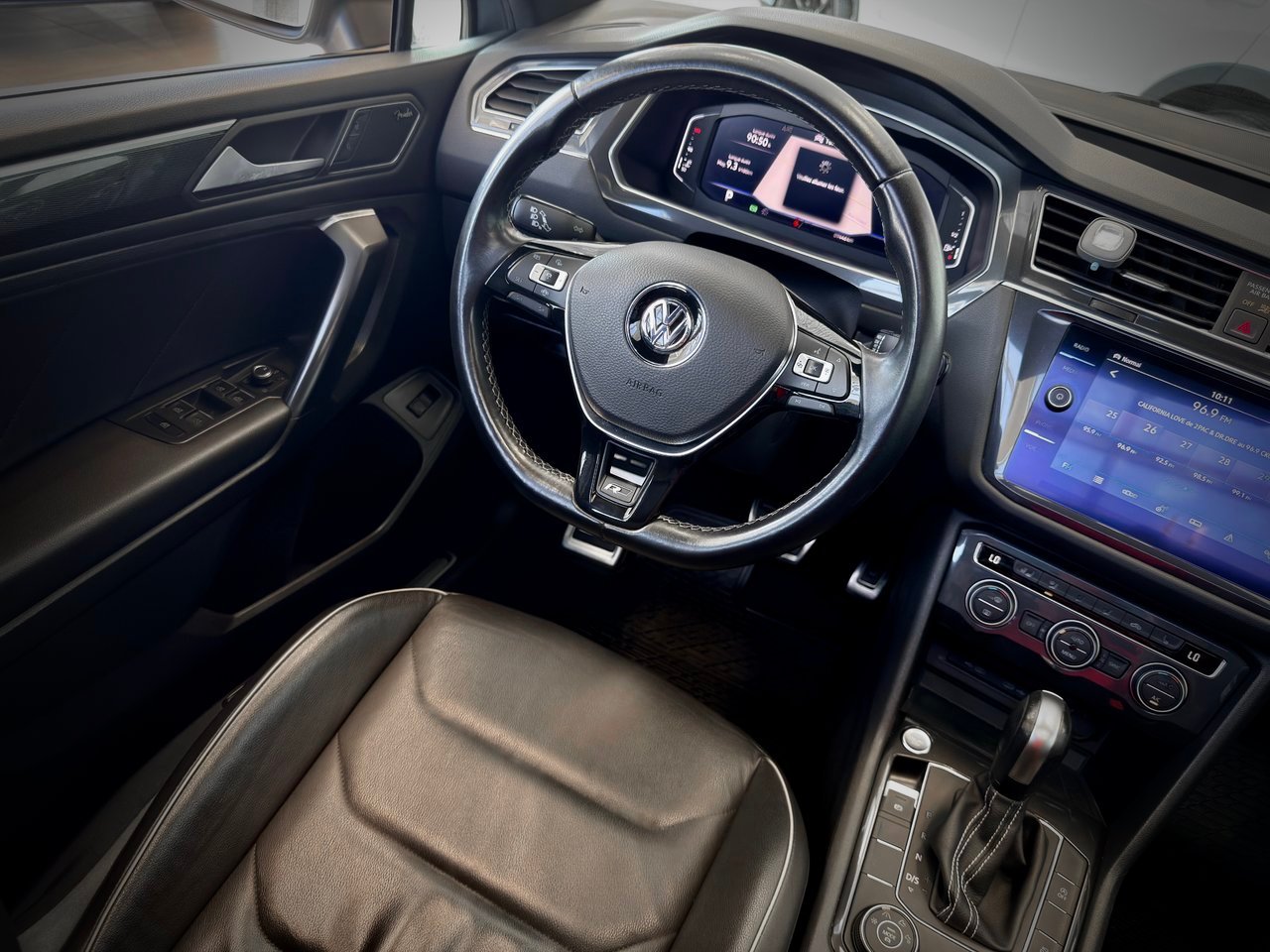 Volkswagen Tiguan 2021 Gris Notre-Dame-des-Prairies - photo #30