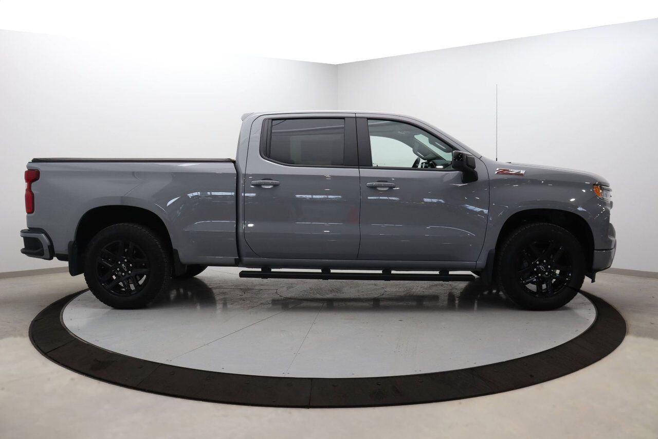 2024 Chevrolet Silverado 1500 VIN 1GCUDEED8RZ166970 Grey Baie-Comeau - photo #18