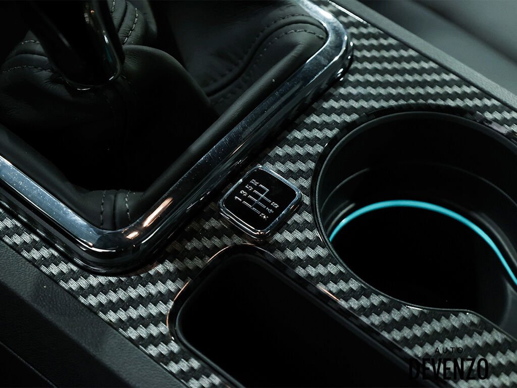 2014 Dodge Challenger White Saint-Eustache - photo #21