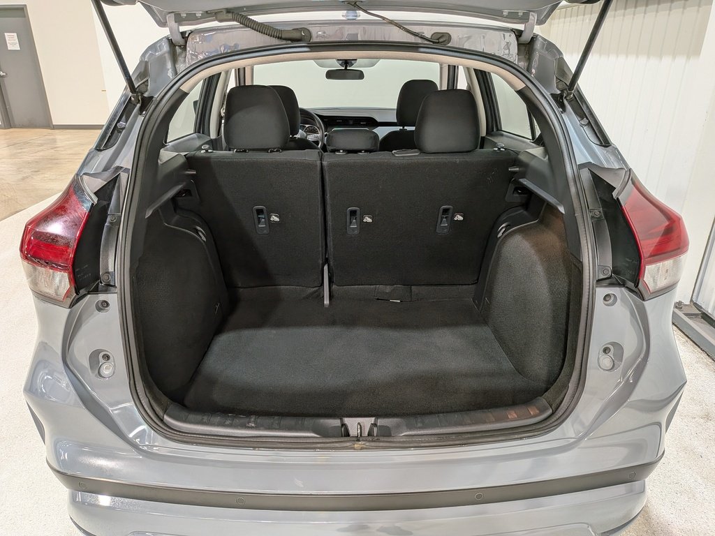 2024 Nissan Kicks S FWD Grey Val-David - photo #8