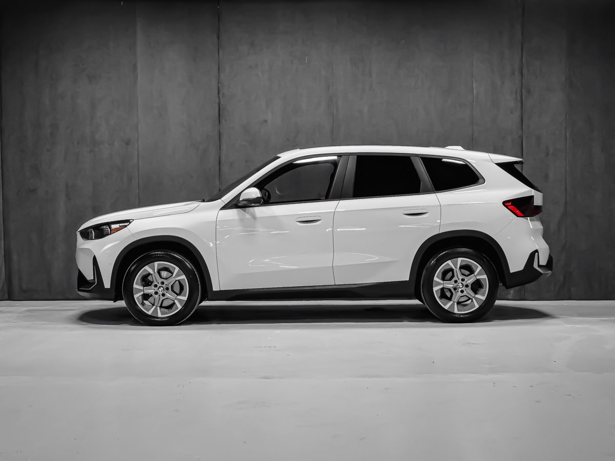 2024 BMW X1 XDRIVE28I TOIT PANORAMIQUE VOLANT CHAUFFANT White Montreal - photo #2