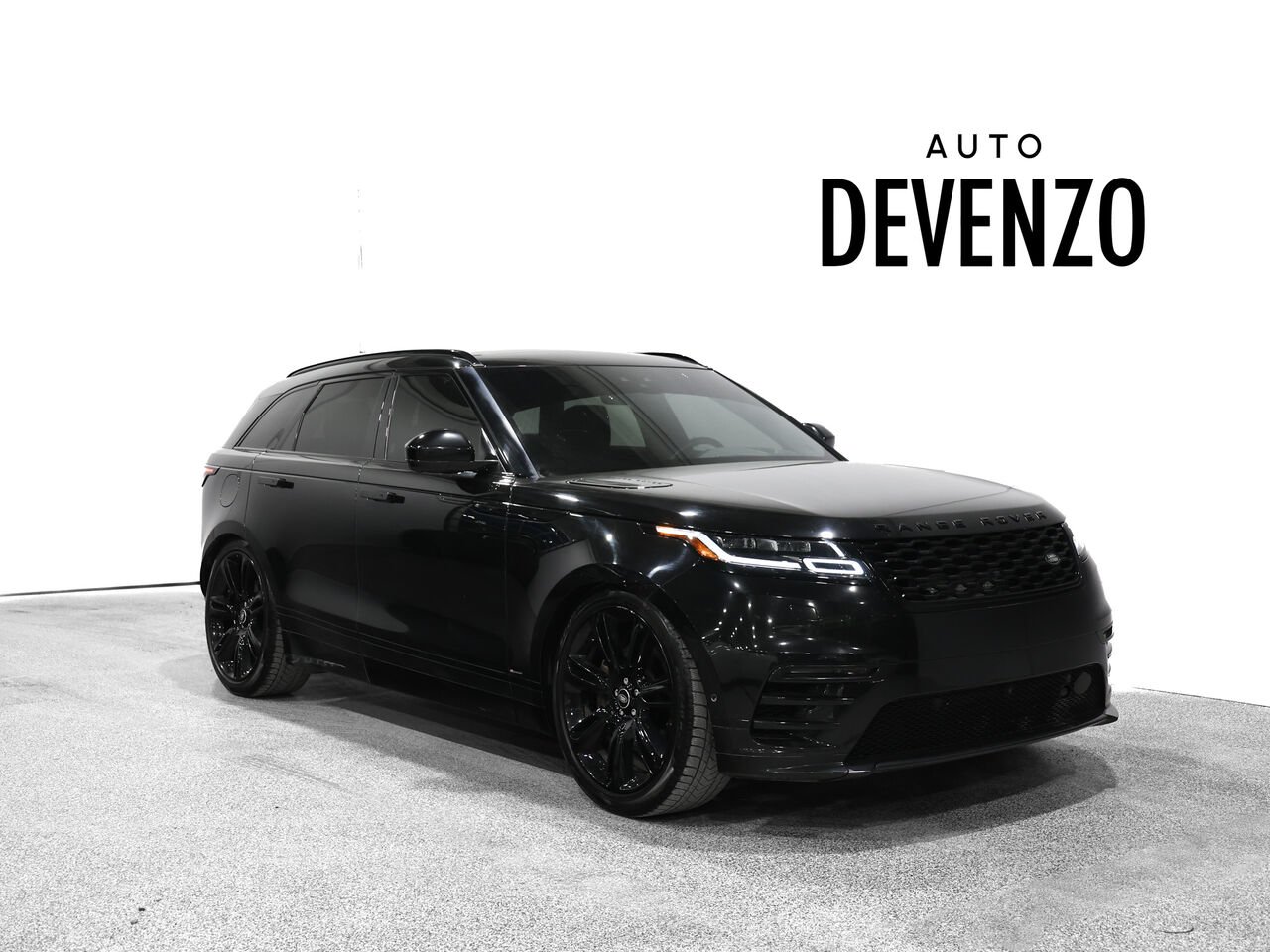 Land Rover Range Rover Velar 2018 Noir Saint-Eustache - photo #0