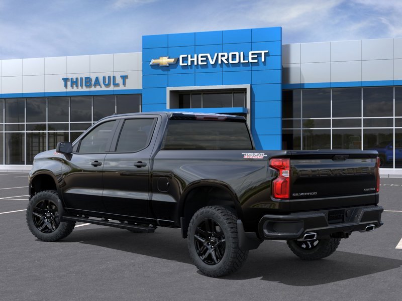 CHEVROLET SILVERADO 1500 Custom Trail Boss cabine multiplace 4RM 157 po 2026 Noir Sherbrooke - photo #2