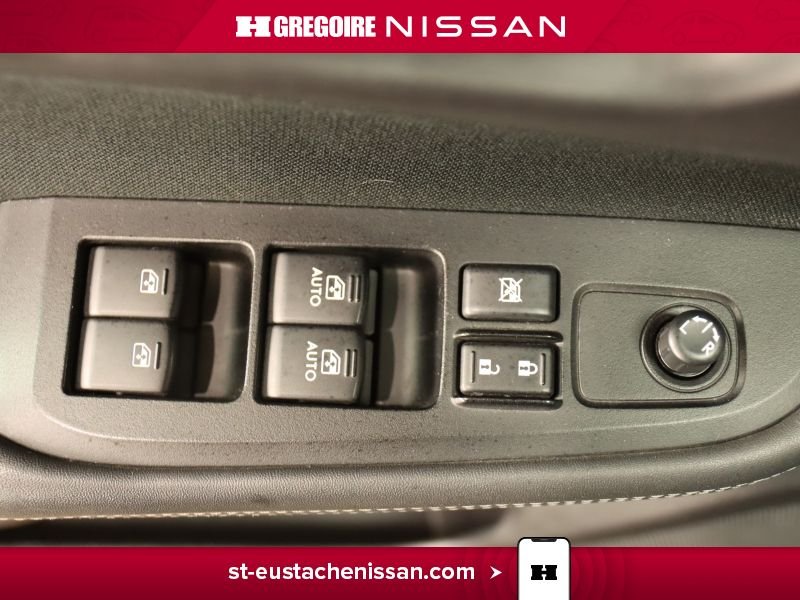 2017 Subaru Outback Grey Laval - photo #24