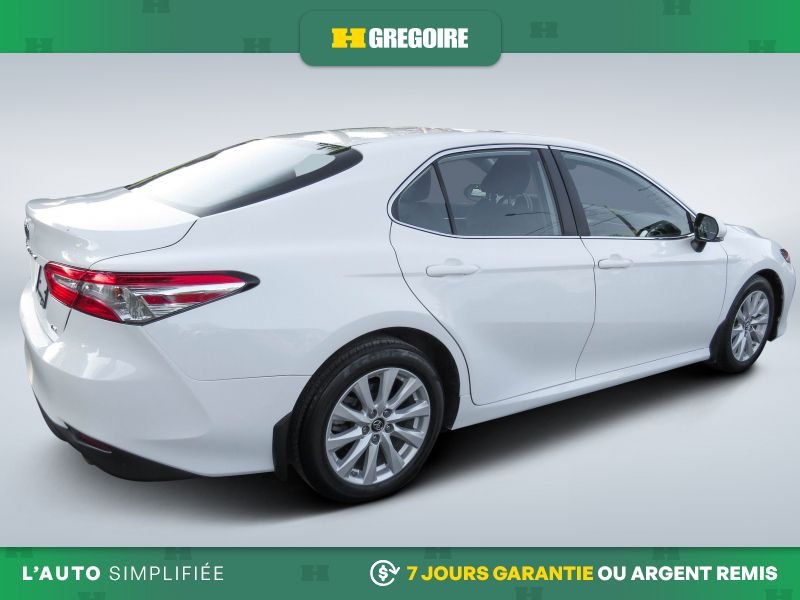 Toyota Camry 2019 Blanc Blainville - photo #8