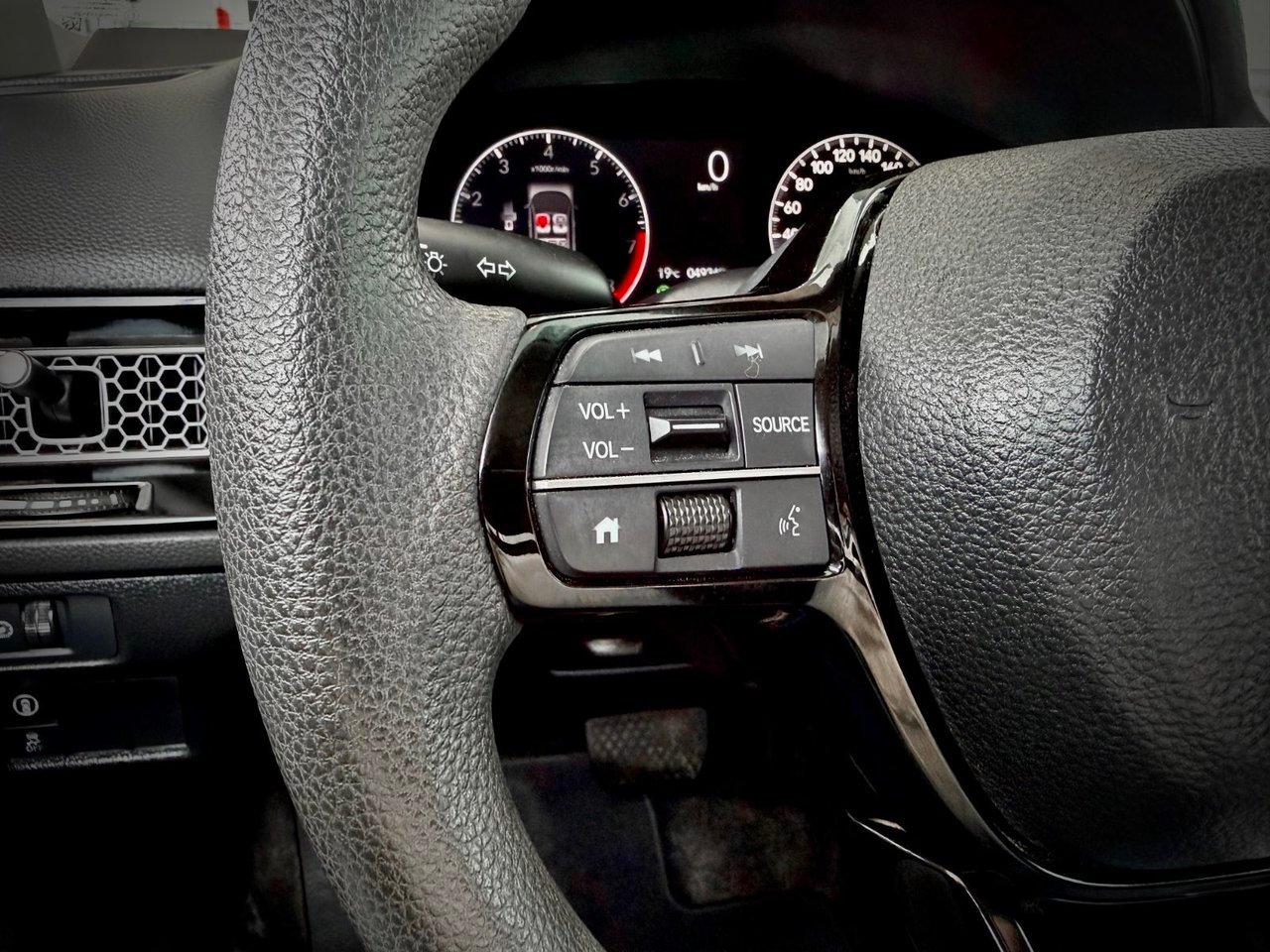 Honda Civic Sedan 2024 Noir Notre-Dame-des-Prairies - photo #20