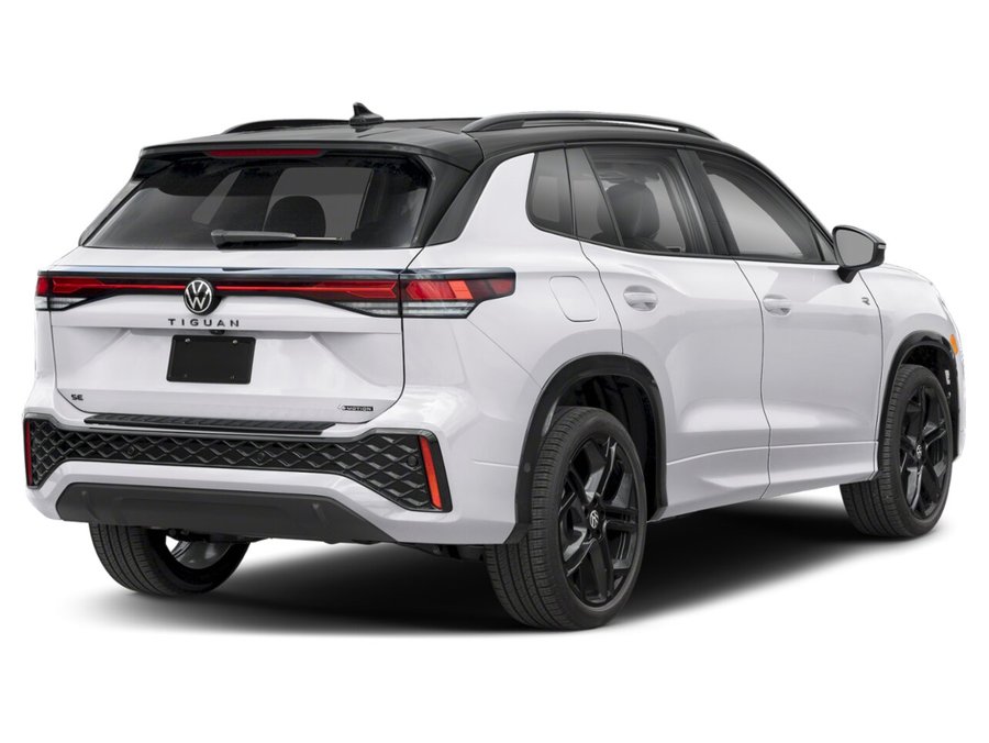 2026 Volkswagen Tiguan 2026 Oryx White Pearl w/Black Roof