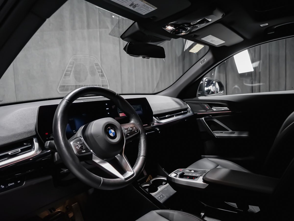 2025 BMW X2 xDrive28i Black Montreal - photo #5