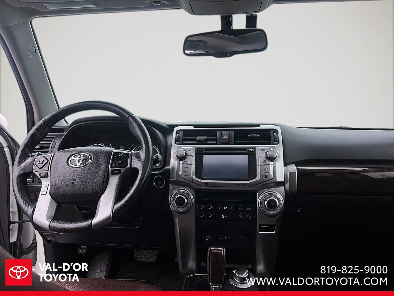 Toyota 4Runner Limited v6 2017 Blanc Val-d'Or - photo #9